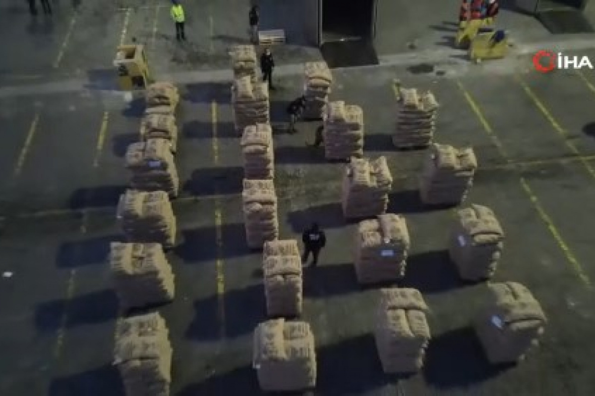 Mersin Limanı'nda uyuşturucu operasyonu: 45 kilo kokain ele geçirildi