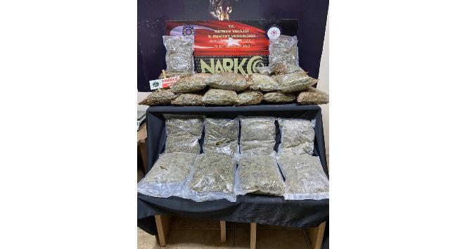 Batman’da düzenlenen uyuşturucu operasyonunda 62 kişi tutuklandı