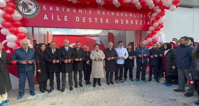 Bakan Yanık, Sarıkamış’ta ADEM açılışını yaptı