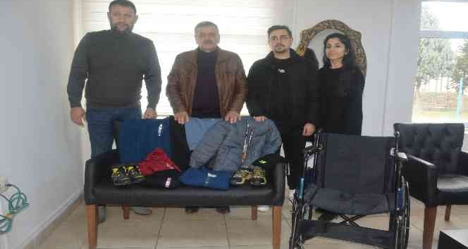 İş adamından özel öğrencilere destek