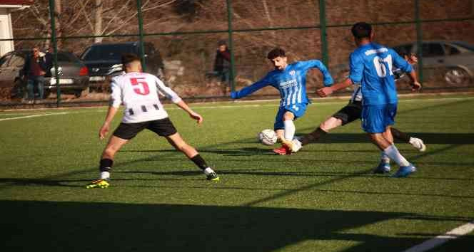 Gökçebeyspor lideri kendi sahasında devirdi