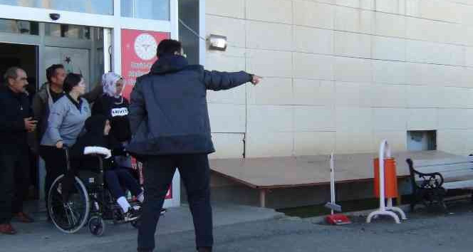Kars’ta öğrenci servisi takla attı: 1 ölü, 14 yaralı