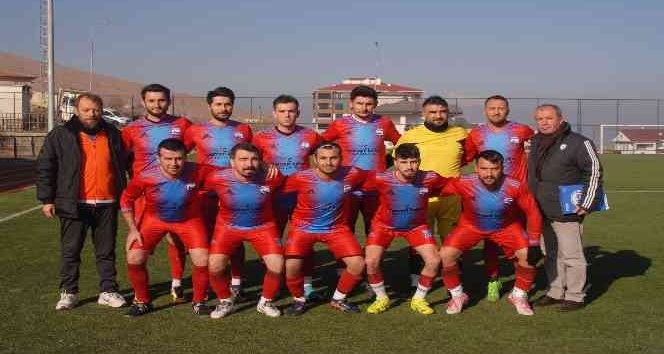 Yahyalıspor: 4 - Amaratspor: 0