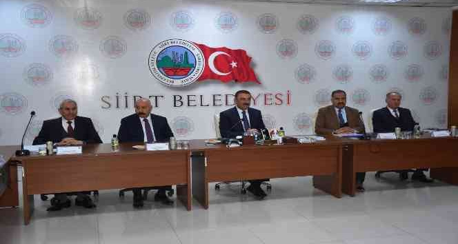 Siirt Valisi Hacıbektaşoğlu, basın mensuplarıyla bir araya geldi