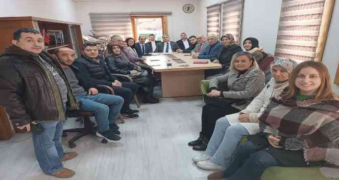 AK Parti ilçe teşkilatından Gazeteciler Derneği’ne ziyaret