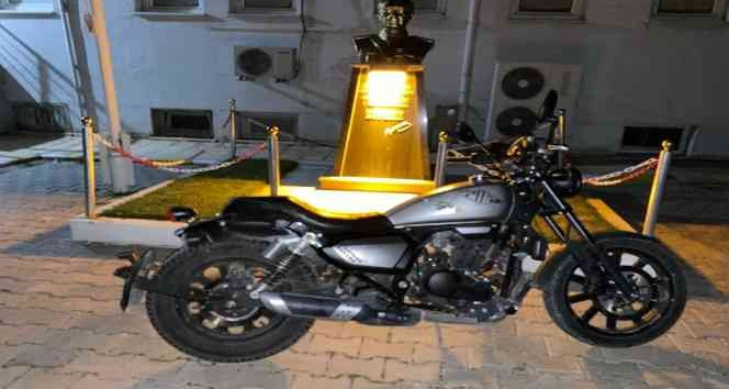 Mardin’de 100 bin liralık çalıntı motosikleti jandarma buldu