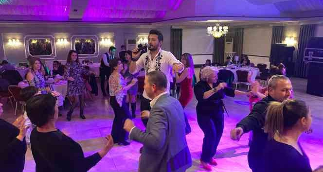 Aydın’da gazeteciler, kendi günlerinde eğlendi