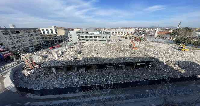 Sakarya’nın simgelerindendi, izlerinin silinmesine ramak kaldı