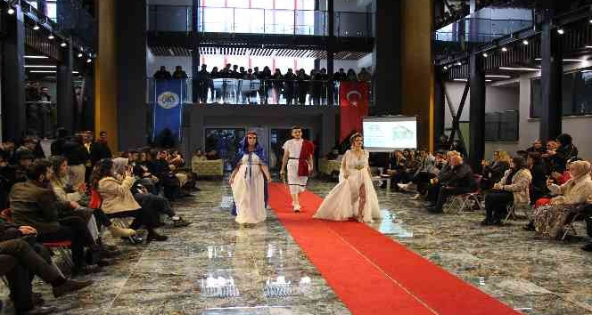 Avrasya’da “Mimariden Modaya” defilesi