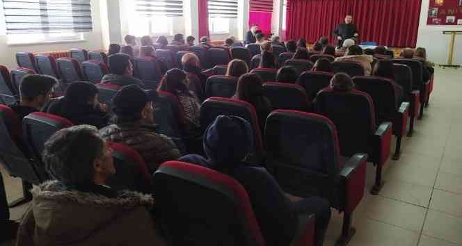 Çıldır Çok Programlı Anadolu Lisesi’nde dönem sonu toplantısı düzenlendi