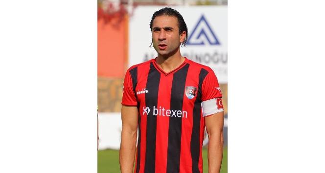 Kocaelispor, savunma hattını Alihan Kubalas ile güçlendirdi