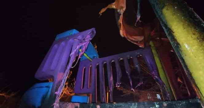 Çocuk parkı alevler içinde kaldı