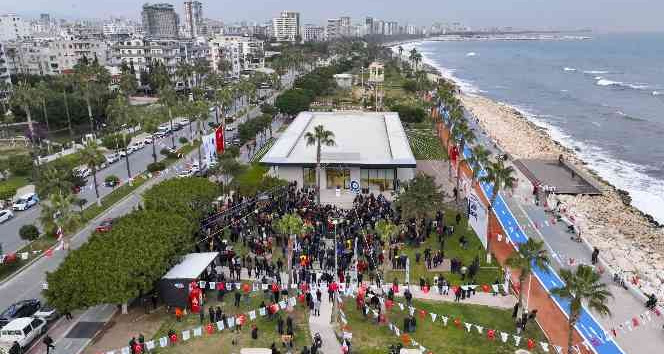 Mersin’de ’Adres Okuma Salonu’ açıldı