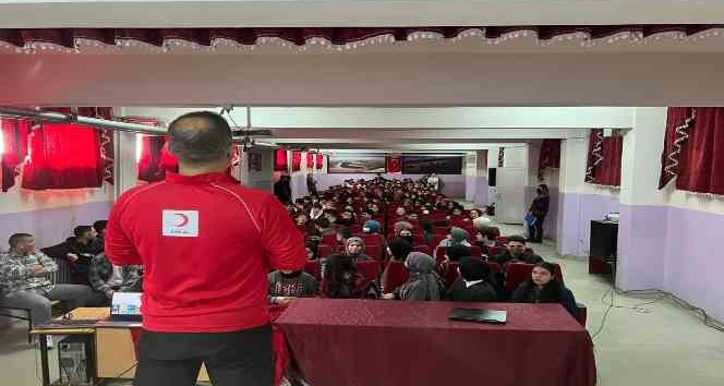 Muş’ta afetler ve afetlerden korunma bilinci eğitimi verildi