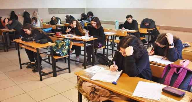 İl geneli ortak deneme sınavı yapıldı
