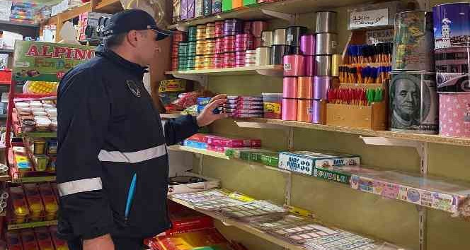 Altınova zabıtasından kırtasiyelere denetim