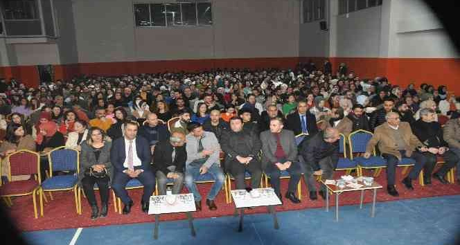 Bulanık’ta "Şarkılar Bizi Söyler, Biz De Şarkı Söyleriz" konseri