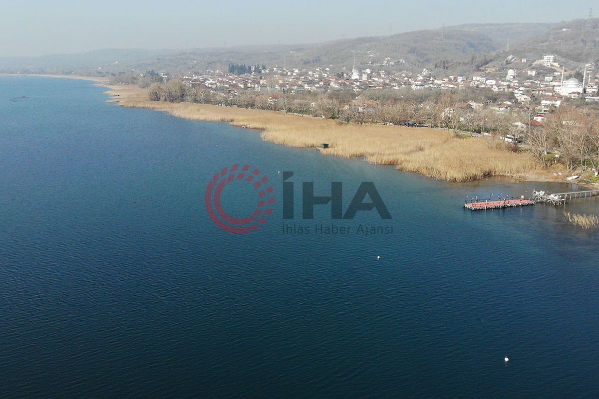 Sapanca Gölü alarm veriyor, su 40 metre çekildi