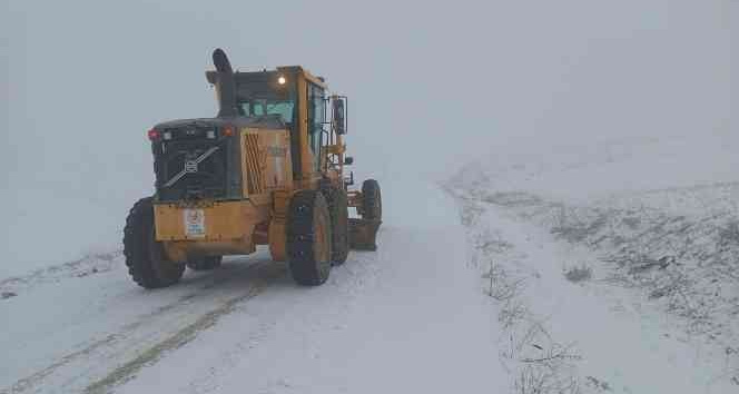 Kahramanmaraş’ta karla mücadele