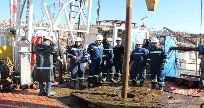 Şırnak Namaz Dağı’nda petrol araması için sondaj çalışması başladı