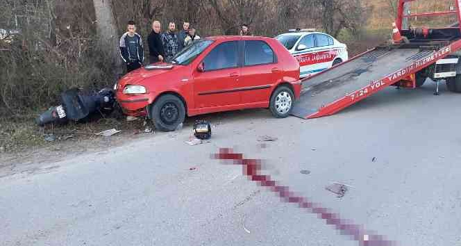 Motosikletli genç kazada hayatını kaybetti