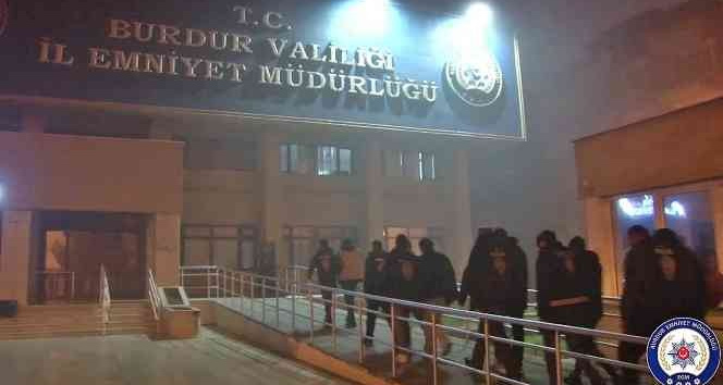 Burdur Emniyeti’nin asayiş çalışmalarında 68 kişiye işlem yapıldı