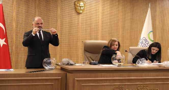 Ordu’da sözleşmeli personel seçimi noter huzurunda kura çekimi ve canlı yayınla gerçekleşti