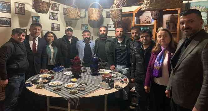 CHP Doğu Masası Çalışma Grubu Şavak Aşireti ile buluştu