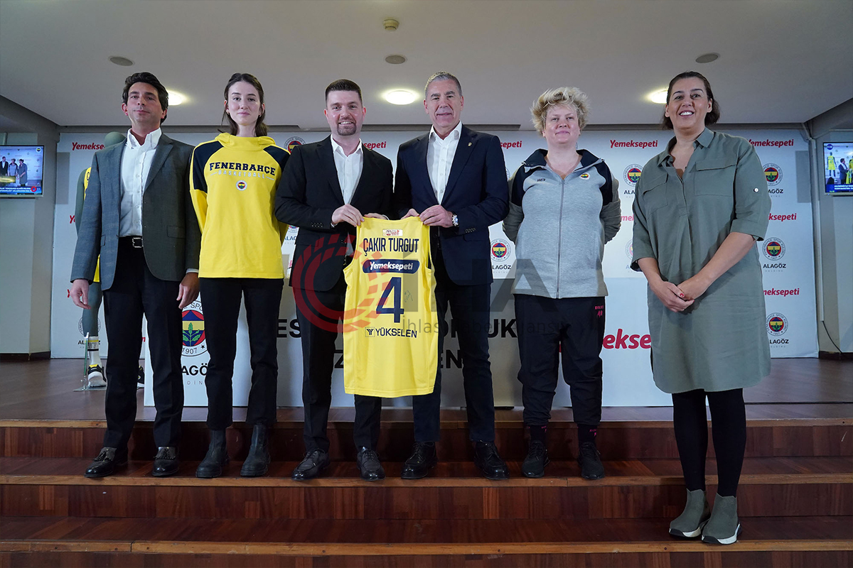 Fenerbahçe Kadın Basketbol Takımı, Yemeksepeti ile sponsorluk anlaşmasına imza attı