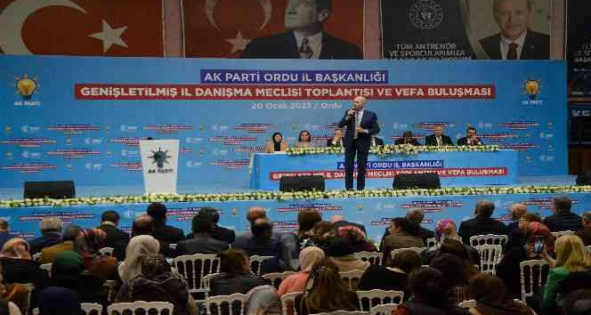 Kurtulmuş: “6’lı masa Cumhurbaşkanlığı makamını ‘dedikodu makamı’ zannediyor”