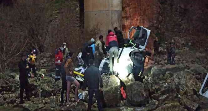 Batman’da köprüden uçan otomobilde ölenlerin sayısı 3’e yükseldi