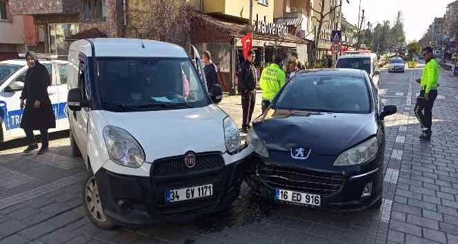 Tali yoldan çıktı, kaza yaptı: 1 yaralı