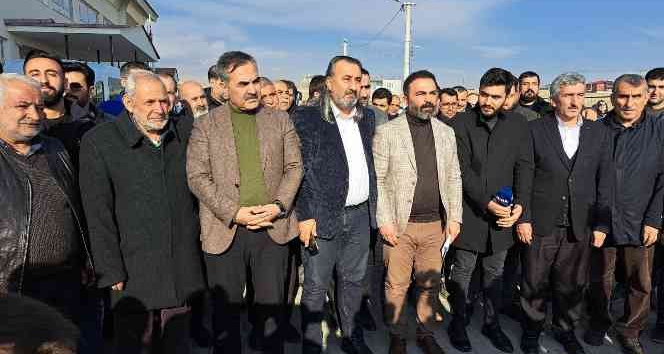Adilcevaz’dan İsveç’e kınama