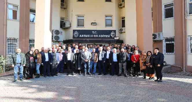 Artuklu Belediyesinde sözleşme mesaisi