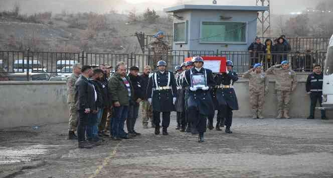 Şırnak’ta çatışmada şehit olan güvenlik korucusu son yolculuğuna uğurlandı