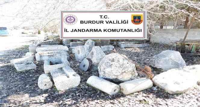Burdur’da 60 adet tarihi eser ele geçirildi
