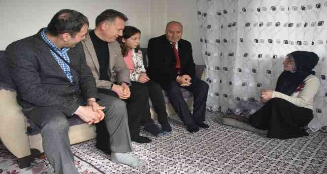 Bitlis’te ikna edilen bin 41 öğrenci okula kazandırıldı