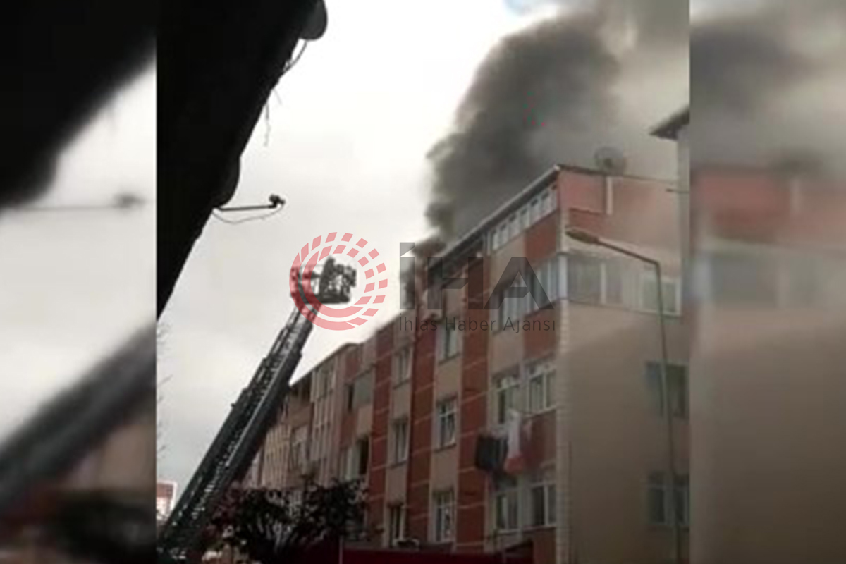 Güngören’de 5 katlı binanın çatı katı alev alev yandı
