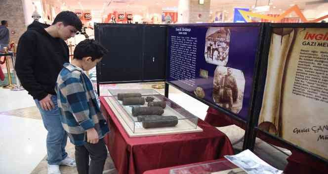 Çanakkale savaş malzemeleri sergisi yoğun ilgi görüyor
