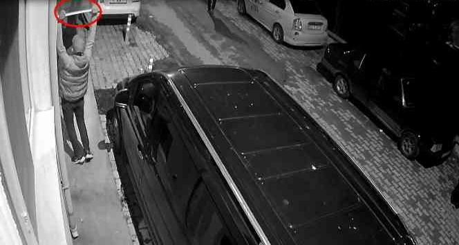 Edirne’de şaşırtan hırsızlık: Sineklikleri çaldılar