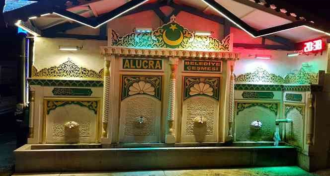 Tarihi çeşmeyi kuraklık vurdu