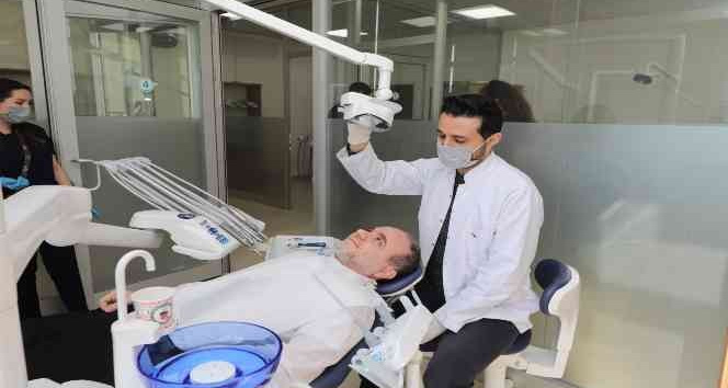 Diş Hekimliği Fakültesi hasta kabulüne başladı