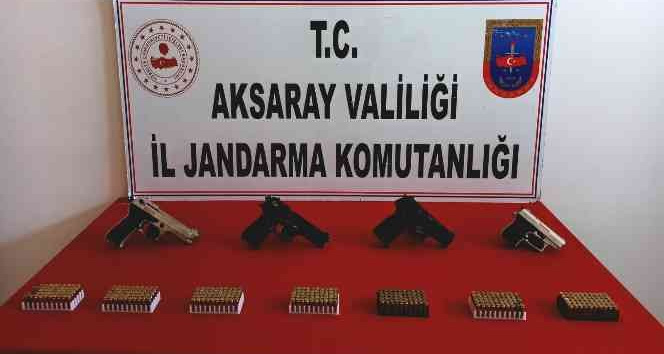 Aksaray’da jandarmadan silah operasyonu: 4 gözaltı