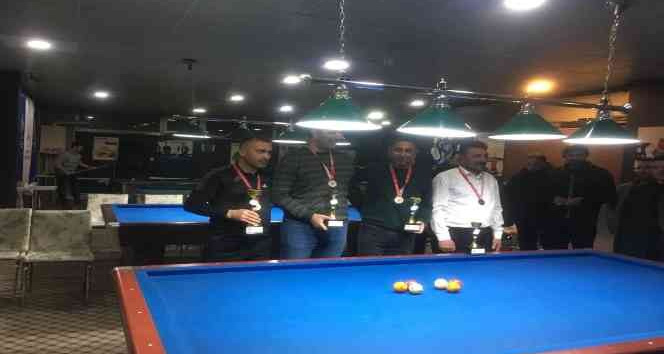 Kars’ta 3 bant bilardo şampiyonası sona erdi