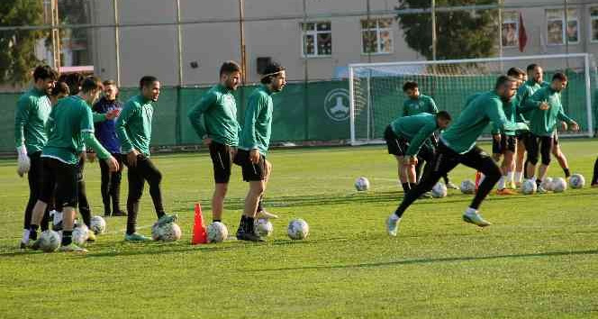 Hakan Keleş: "Taraftarımıza 100. galibiyetimizi armağan etmek istiyorum"