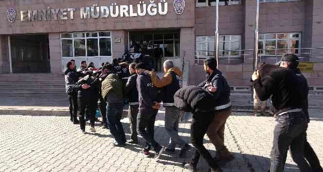 Uyuşturucu operasyonunda 20 tutuklama