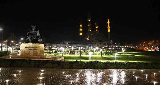 Edirne’de Regaip Kandili coşkusu