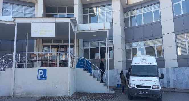 Tunceli’nin diş hekimi bulunmayan iki ilçesinde mobil ağız ve diş sağlığı hizmeti verilmeye başlandı