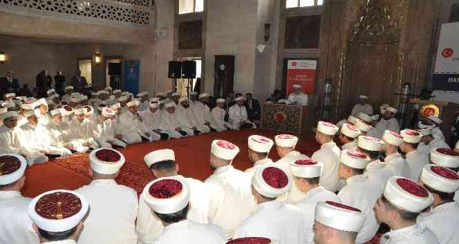 Diyanet İşleri Başkanı Erbaş: “Kur’an-ı Kerim bütün insanlığa gönderilmiş bir kitap”