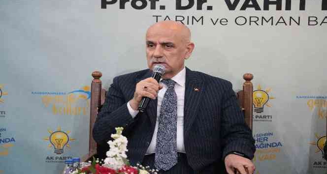 Bakan Kirişci 6’lı masaya yüklendi, “13 değil, 133 kere toplansanız sizin oradan aday çıkmaz”